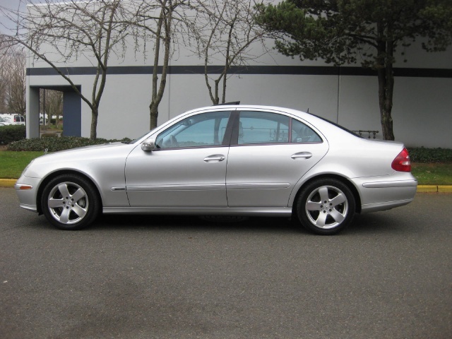 2003 Mercedes-Benz E500   - Photo 3 - Portland, OR 97217