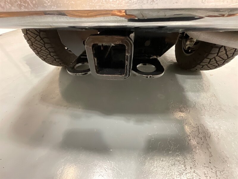 2012 RAM 2500 Big Horn Crew Cab 4X4/ 6.7L DIESEL /6-SPEED MANUAL  / LONG BED / LIFTED w.35 " RIDGE GRAPPER TIRES & 18 " WHEELS / ZERO RUST - Photo 21 - Gladstone, OR 97027
