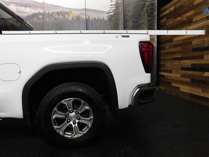 2020 GMC Sierra 1500 SLE 4X4 / Preferred   - Photo 9 - Gladstone, OR 97027