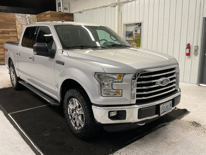 2016 Ford F-150 XLT Crew Cab 4X4 / 5.0L V8 / Backup Camera  / RUST FREE / Excel Cond - Photo 2 - Gladstone, OR 97027