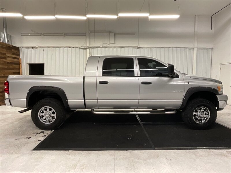 2008 Dodge Ram 1500 SLT MEGACAB 4X4 / 5.7L V8 HEMI / LOCAL TRUCK  / Power Sliding rear window / Rust Free / Excel Cond - Photo 4 - Gladstone, OR 97027