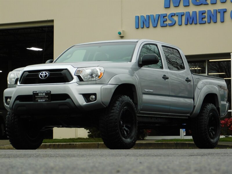 2014 Toyota Tacoma V6 SR5 Double Cab 4X4 / 6-SPD / 1-OWNER / LIFTED