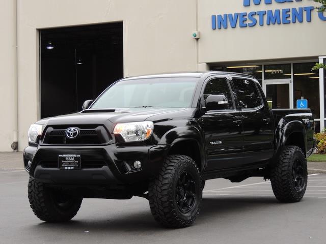 2014 Toyota Tacoma V6 / 4X4 / TRD SPORT OFF ROAD / 1-OWNER / LIFTED