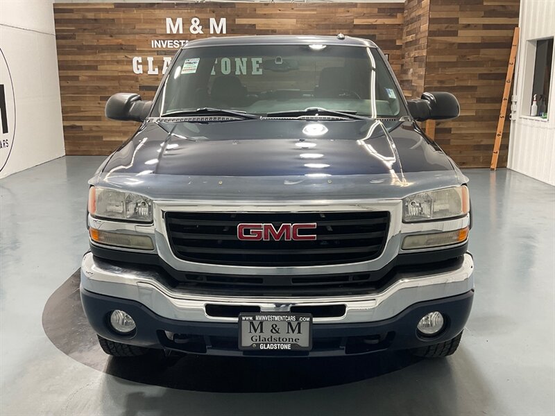 2005 GMC Sierra 2500 SLT Crew Cab 4X4 6.6L DURAMAX DIESEL / LONG BED  / LOCAL NO RUST - Photo 6 - Gladstone, OR 97027