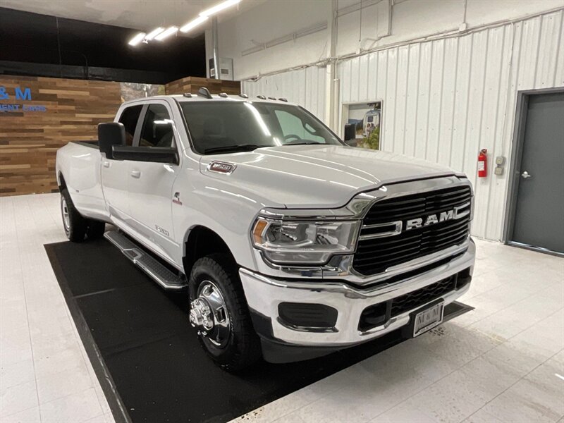 2021 RAM 3500 Big Horn Crew Cab 4X4 / 6.7L DIESEL / DUALLY  / 1-OWNER LOCAL OREGON / RUST FREE / BACKUP CAMERA / LONG BED DUALLY / CLEAN TRUCK!! - Photo 2 - Gladstone, OR 97027