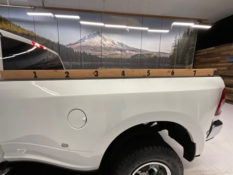 2021 RAM 3500 Big Horn Crew Cab 4X4 / 6.7L DIESEL / DUALLY  / 1-OWNER LOCAL OREGON / RUST FREE / BACKUP CAMERA / LONG BED DUALLY / CLEAN TRUCK!! - Photo 11 - Gladstone, OR 97027