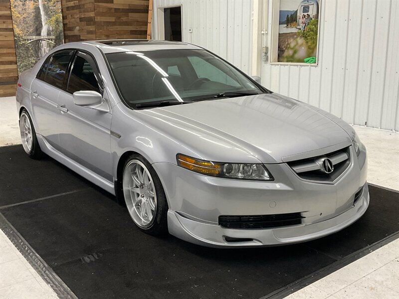 2004 Acura TL 3.2 Sedan / Leather Heated Seats / Sunroof  / LOWERED w. PREMIUM WHEELS / SHARP & CLEAN !! - Photo 2 - Gladstone, OR 97027