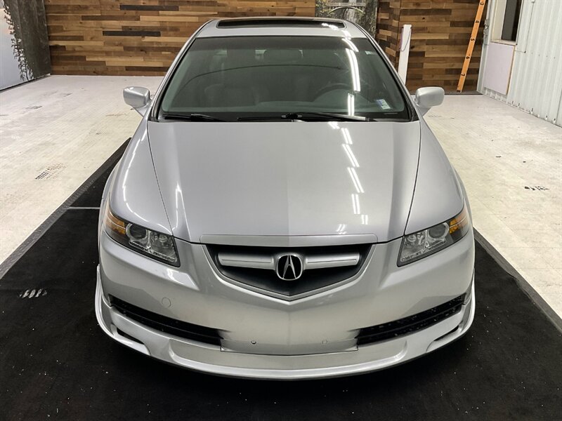 2004 Acura TL 3.2 Sedan / Leather Heated Seats / Sunroof  / LOWERED w. PREMIUM WHEELS / SHARP & CLEAN !! - Photo 5 - Gladstone, OR 97027