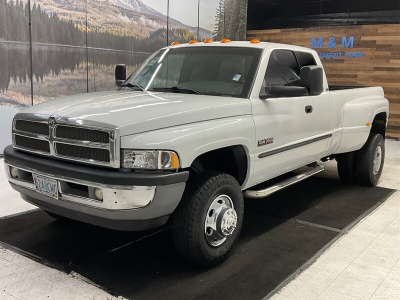 2000 Dodge Ram 3500 SLT 4X4 / 5.9L DIESEL / DUALLY / 6-SPEED MANUAL  / BRAND NEW TIRES / RUST FREE - Photo 25 - Gladstone, OR 97027