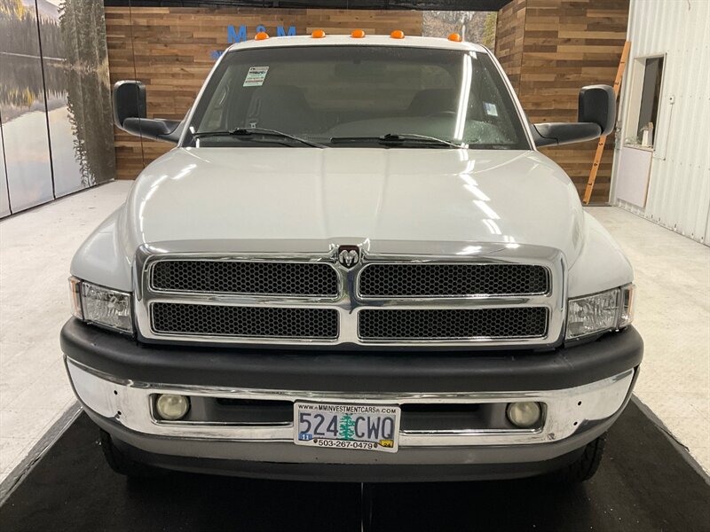 2000 Dodge Ram 3500 SLT 4X4 / 5.9L DIESEL / DUALLY / 6-SPEED MANUAL  / BRAND NEW TIRES / RUST FREE - Photo 5 - Gladstone, OR 97027