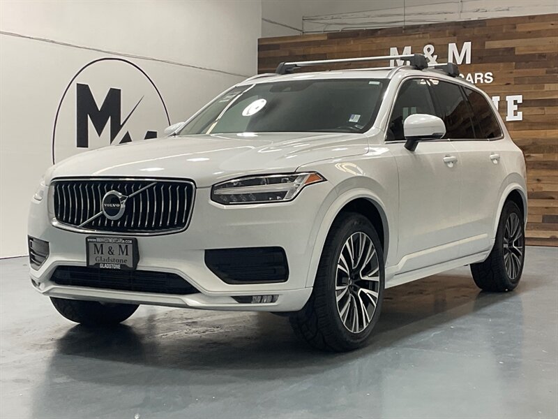 2020 Volvo XC90 T6 Momentum 7-Passenger AWD /2.0L 4Cyl Supercharge  / Panoramic Sunroof / BLIS /  Harman Kardon Premium Audio/Heated Rear Seats & Heated Steering Wheel - Photo 1 - Gladstone, OR 97027