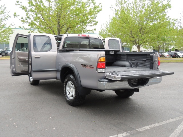 2001 Toyota Tundra SR5 / 4X4 / Xtra Cab / V8 / TRD OFF-ROAD PKG   - Photo 15 - Portland, OR 97217