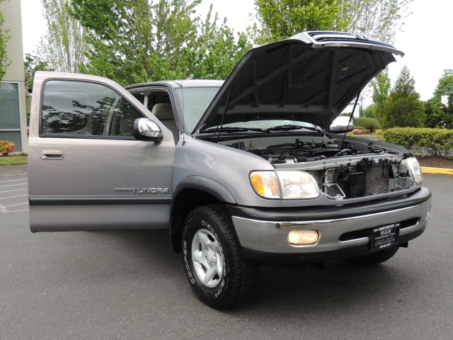 2001 Toyota Tundra SR5 / 4X4 / Xtra Cab / V8 / TRD OFF-ROAD PKG   - Photo 19 - Portland, OR 97217