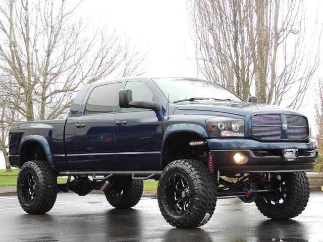 2006 Dodge Ram 2500 SLT / MegaCab / 4X4 / 5.9L DIESEL /ONE OF A KIND   - Photo 2 - Portland, OR 97217