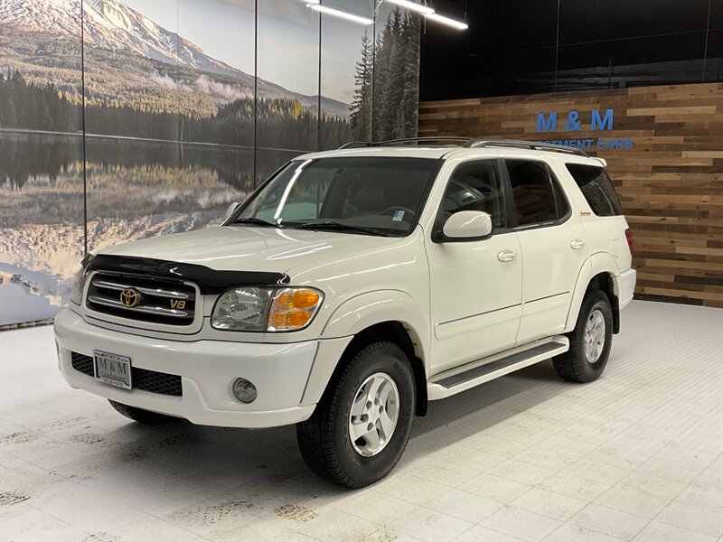 2002 Toyota Sequoia Limited 4X4 / 3RD ROW SEAT / Leather / CLEAN  /LOCAL SUV / Leather & Heated Seats / GREAT SERVICE HISTORY - Photo 1 - Gladstone, OR 97027