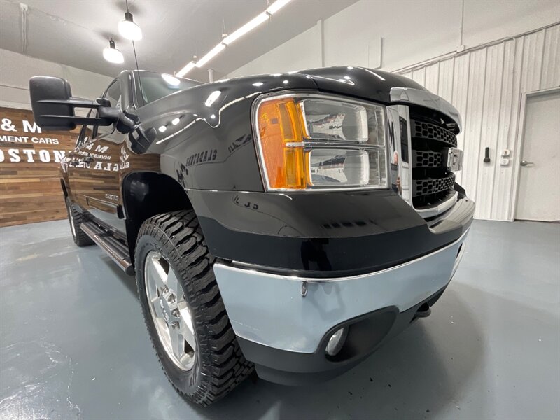 2011 GMC Sierra 2500HD SLT 4X4 6.6L DURAMAX DIESEL/NEW TIRES/Z-71 OFF RD / Leather Heated seats / Backup Camera - Photo 51 - Gladstone, OR 97027