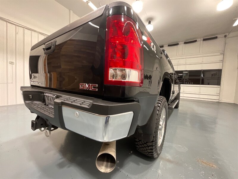 2011 GMC Sierra 2500HD SLT 4X4 6.6L DURAMAX DIESEL/NEW TIRES/Z-71 OFF RD / Leather Heated seats / Backup Camera - Photo 53 - Gladstone, OR 97027