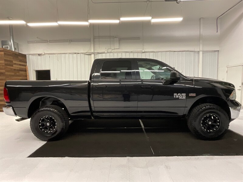 2019 RAM 1500 SLT Crew Cab 4X4 / 5.7L V8 HEMI / LIFTED  / LIFTED w. 35 " TIRES & 17 " XD WHEELS / Backup Camera / 49,000 MILES - Photo 4 - Gladstone, OR 97027