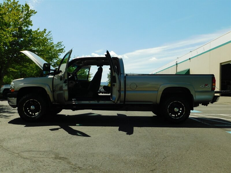 2001 Chevrolet Silverado 2500 LS 4dr 4X4 / 8.1L 8Cyl / ALLISON TRANN/ LONG BED   - Photo 26 - Portland, OR 97217