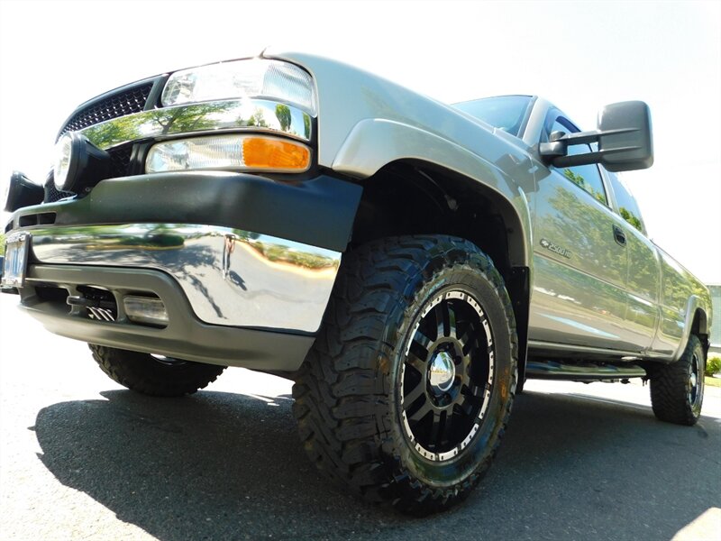 2001 Chevrolet Silverado 2500 LS 4dr 4X4 / 8.1L 8Cyl / ALLISON TRANN/ LONG BED   - Photo 9 - Portland, OR 97217