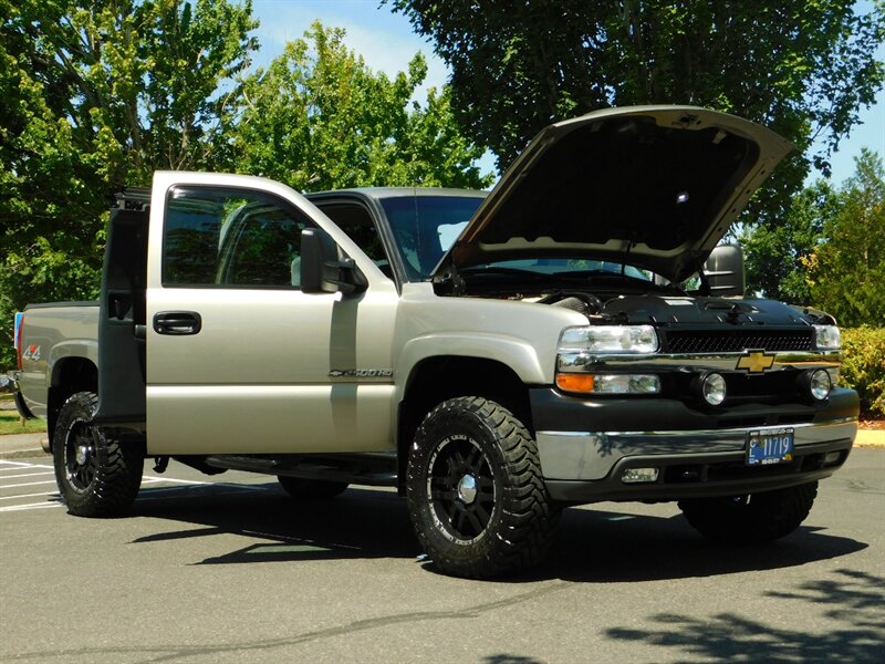 2001 Chevrolet Silverado 2500 LS 4dr 4X4 / 8.1L 8Cyl / ALLISON TRANN/ LONG BED   - Photo 30 - Portland, OR 97217