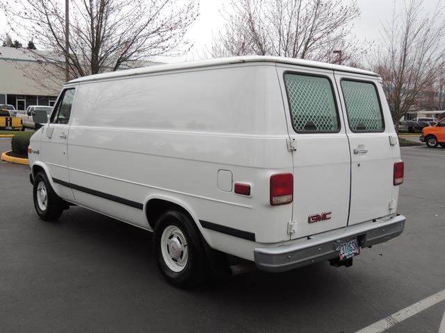 1993 GMC Vandura G25 / 2500 Cargo Van   - Photo 7 - Portland, OR 97217