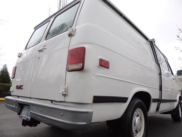 1993 GMC Vandura G25 / 2500 Cargo Van