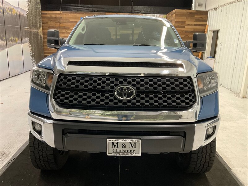 2019 Toyota Tundra SR5 4X4 / 5.7L V8 / 6-INC LIFT KIT / 77K MILES  / LIFTED w. 35 " A/T TIRES& 20 " XD WHEELS / RUST FREE TRUCK - Photo 5 - Gladstone, OR 97027