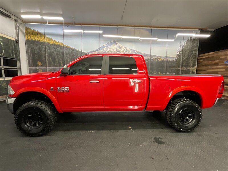 2014 RAM 2500 SLT Crew Cab 4X4 / 6.7L CUMMINS DIESEL / LIFTED  LOCAL OREGON TRUCK / RUST FREE / LIFTED w/ 35 " MUD TIRES & 17 " BLACK WHEELS / 62,000 MILES - Photo 3 - Gladstone, OR 97027