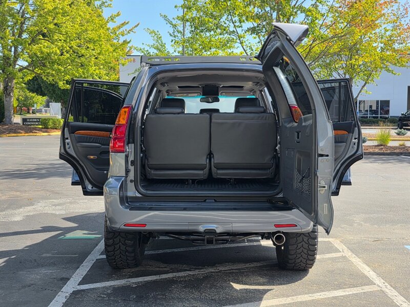 2004 Lexus GX 470 4X4 OVERLAND / DOBINSONS LIFT /NEW TIMING BELT / VICTORY 4X4 ROOF RACK / BUMPER WINCH / STEEL SKID PLATES / ROCK SLIDERS / HELO WHEELS / FULLY LOADED - Photo 31 - Portland, OR 97217