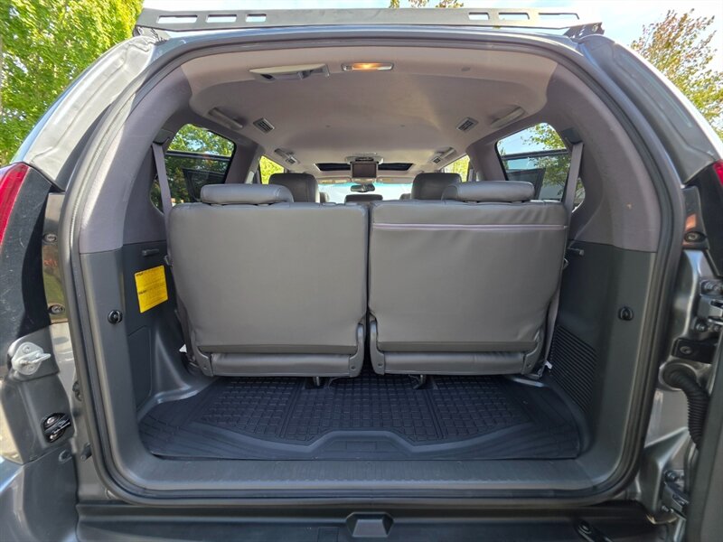 2004 Lexus GX 470 4X4 OVERLAND / DOBINSONS LIFT /NEW TIMING BELT / VICTORY 4X4 ROOF RACK / BUMPER WINCH / STEEL SKID PLATES / ROCK SLIDERS / HELO WHEELS / FULLY LOADED - Photo 32 - Portland, OR 97217