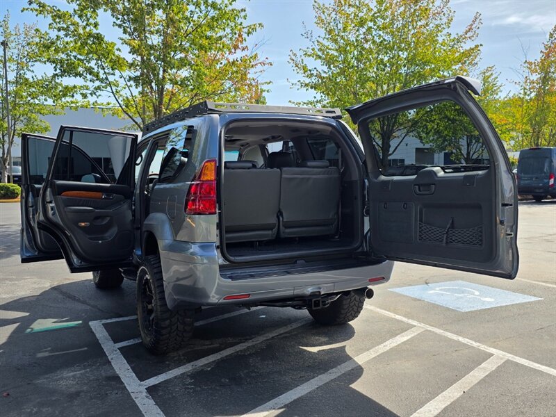 2004 Lexus GX 470 4X4 OVERLAND / DOBINSONS LIFT /NEW TIMING BELT / VICTORY 4X4 ROOF RACK / BUMPER WINCH / STEEL SKID PLATES / ROCK SLIDERS / HELO WHEELS / FULLY LOADED - Photo 27 - Portland, OR 97217