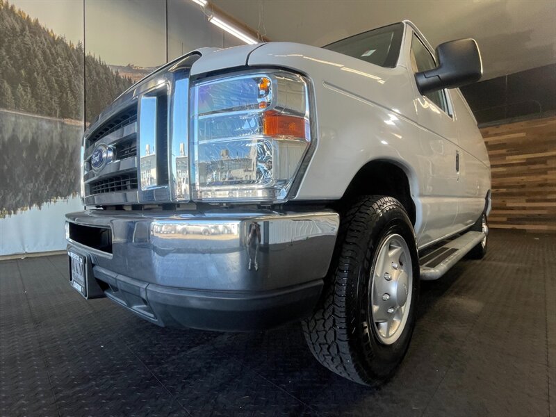 2014 Ford E-Series Van E-250 Cargo Van  / 4   - Photo 9 - Gladstone, OR 97027