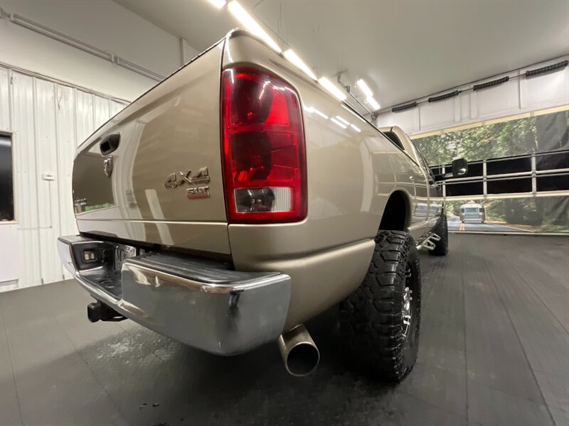 2005 Dodge Ram 2500 SLT 4X4 / 5.9L CUMMINS DIESEL / 6-SPEED MANUAL  LONG BED / 1-OWNER LOCAL OREGON / RUST FREE / LIFTED / SHARP & CLEAN !! - Photo 12 - Gladstone, OR 97027