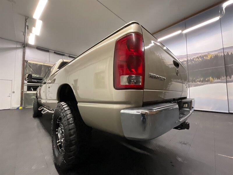 2005 Dodge Ram 2500 SLT 4X4 / 5.9L CUMMINS DIESEL / 6-SPEED MANUAL  LONG BED / 1-OWNER LOCAL OREGON / RUST FREE / LIFTED / SHARP & CLEAN !! - Photo 11 - Gladstone, OR 97027