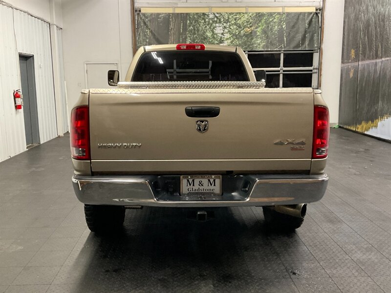 2005 Dodge Ram 2500 SLT 4X4 / 5.9L CUMMINS DIESEL / 6-SPEED MANUAL  LONG BED / 1-OWNER LOCAL OREGON / RUST FREE / LIFTED / SHARP & CLEAN !! - Photo 6 - Gladstone, OR 97027