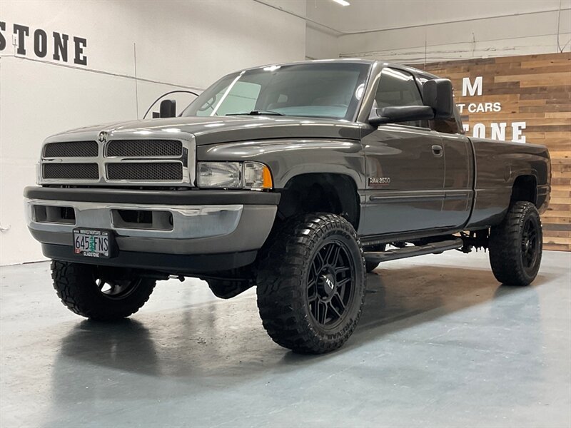 2002 Dodge Ram 2500 SLT Laramie Quad Cab 4X4 / 5.9L DIESEL / 1-OWNER / Long Bed / LOCAL OREGON TRUCK / ZERO RUST / NEW WHEELS & TIRES - Photo 61 - Gladstone, OR 97027