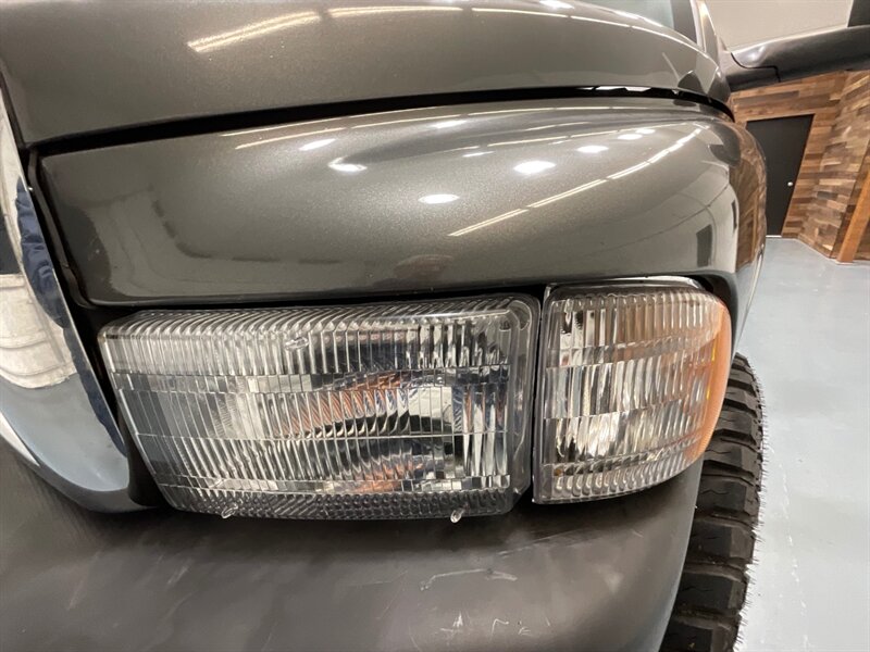 2002 Dodge Ram 2500 SLT Laramie Quad Cab 4X4 / 5.9L DIESEL / 1-OWNER / Long Bed / LOCAL OREGON TRUCK / ZERO RUST / NEW WHEELS & TIRES - Photo 26 - Gladstone, OR 97027