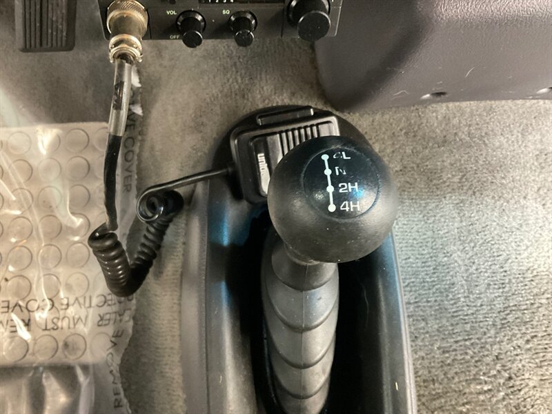 2002 Dodge Ram 2500 SLT Laramie Quad Cab 4X4 / 5.9L DIESEL / 1-OWNER / Long Bed / LOCAL OREGON TRUCK / ZERO RUST / NEW WHEELS & TIRES - Photo 21 - Gladstone, OR 97027