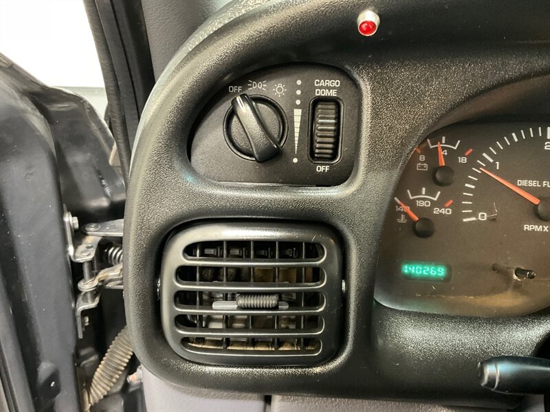 2002 Dodge Ram 2500 SLT Laramie Quad Cab 4X4 / 5.9L DIESEL / 1-OWNER / Long Bed / LOCAL OREGON TRUCK / ZERO RUST / NEW WHEELS & TIRES - Photo 54 - Gladstone, OR 97027