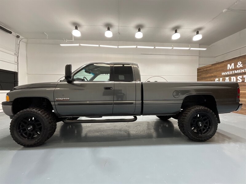 2002 Dodge Ram 2500 SLT Laramie Quad Cab 4X4 / 5.9L DIESEL / 1-OWNER  / Long Bed / LOCAL OREGON TRUCK / ZERO RUST / NEW WHEELS & TIRES - Photo 3 - Gladstone, OR 97027