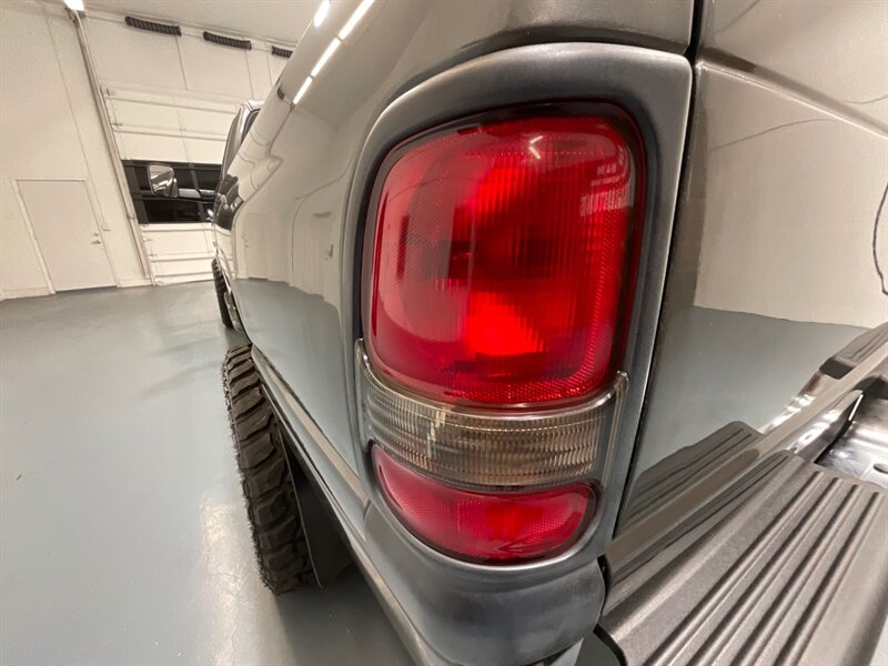 2002 Dodge Ram 2500 SLT Laramie Quad Cab 4X4 / 5.9L DIESEL / 1-OWNER / Long Bed / LOCAL OREGON TRUCK / ZERO RUST / NEW WHEELS & TIRES - Photo 28 - Gladstone, OR 97027