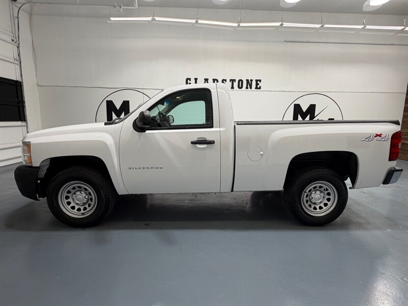 2012 Chevrolet Silverado 1500 Regular Cab 4X4 / 4.8L V8 / 1-OWNER / SHORT BED   - Photo 3 - Gladstone, OR 97027