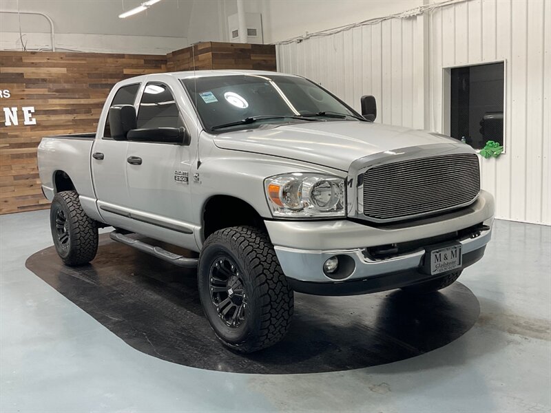 2007 Dodge Ram 2500 Big Horn 4X4 / 5.9L CUMMINS DIESEL / NEW TIRES  / RUST FREE  / SHORT BED - Photo 2 - Gladstone, OR 97027