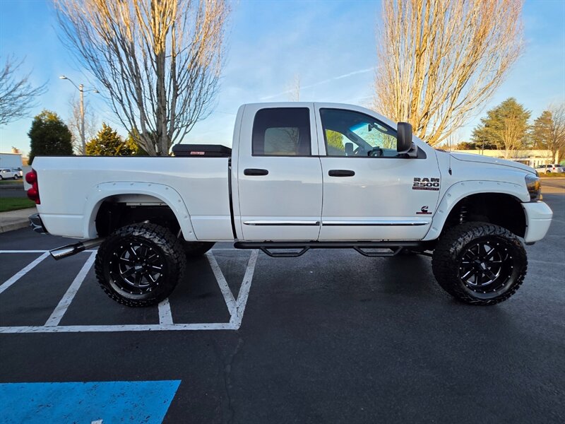 2007 Dodge Ram 2500 Laramie 4X4 / 5.9 L CUMMINS DIESEL / THUREN LIFT  / High Output / MOTO METAL WHEELS / FALKEN Tires / Custom UPGRADES !! - Photo 3 - Portland, OR 97217