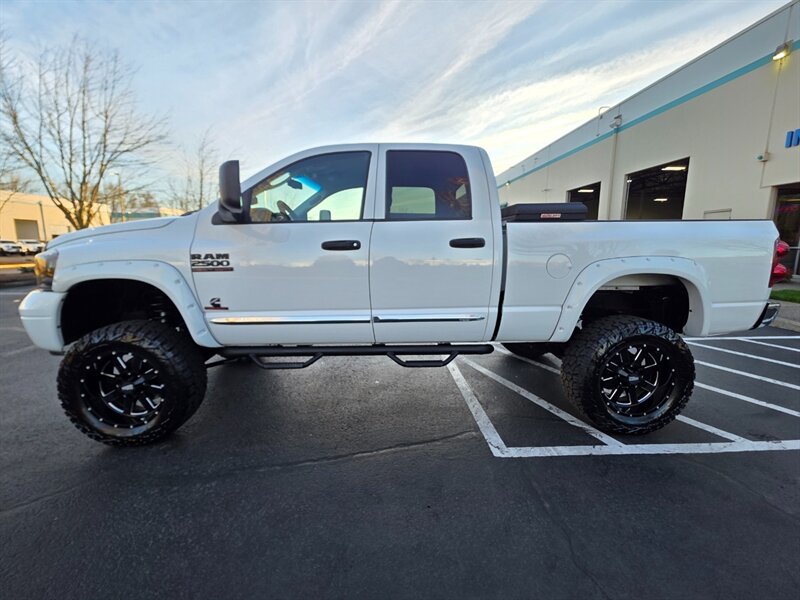 2007 Dodge Ram 2500 Laramie 4X4 / 5.9 L CUMMINS DIESEL / THUREN LIFT  / High Output / MOTO METAL WHEELS / FALKEN Tires / Custom UPGRADES !! - Photo 4 - Portland, OR 97217