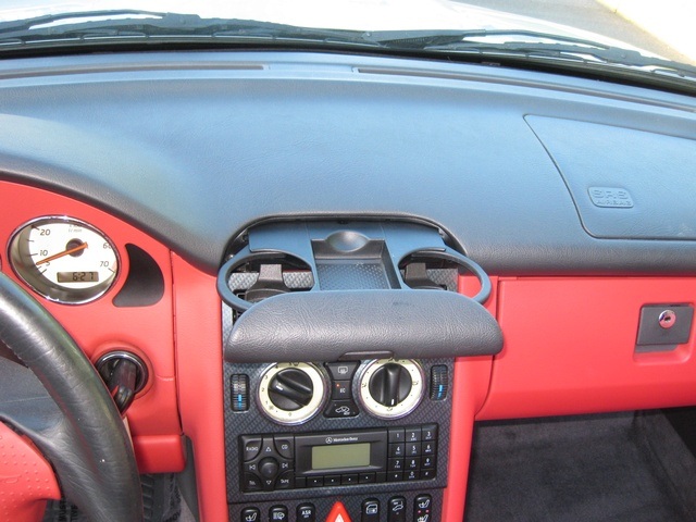 2000 Mercedes-Benz SLK230/4Cyl SuperCharged / HardTop Convertible   - Photo 33 - Portland, OR 97217