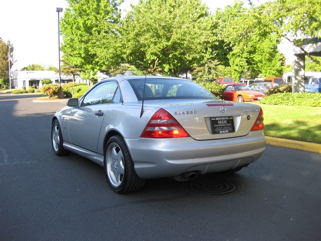 2000 Mercedes-Benz SLK230/4Cyl SuperCharged / HardTop Convertible   - Photo 3 - Portland, OR 97217