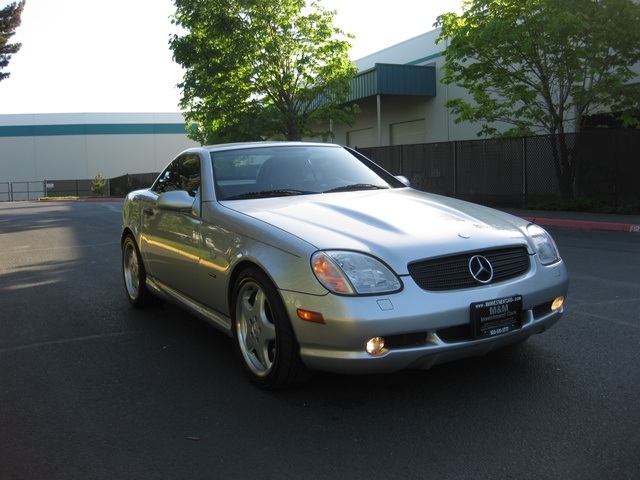 2000 Mercedes-Benz SLK230/4Cyl SuperCharged / HardTop Convertible   - Photo 7 - Portland, OR 97217