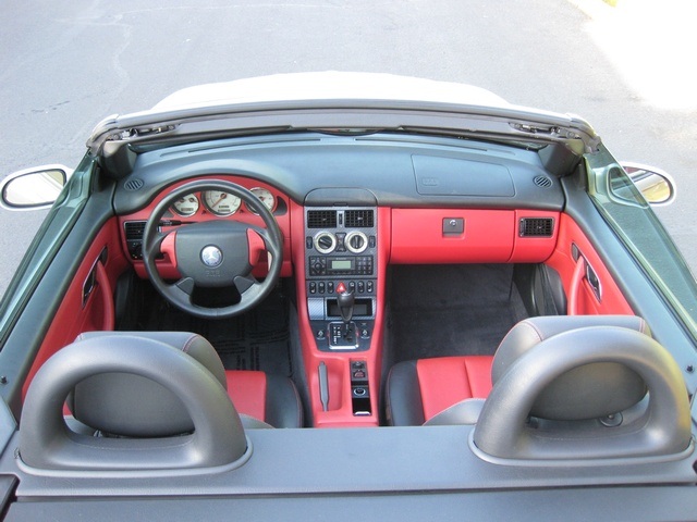 2000 Mercedes-Benz SLK230/4Cyl SuperCharged / HardTop Convertible   - Photo 23 - Portland, OR 97217